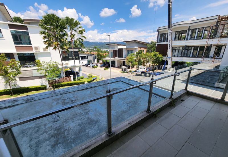 Verge 32 @ Puncak Melawati