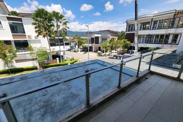 Verge 32 @ Puncak Melawati