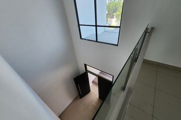 Verge 32 @ Puncak Melawati