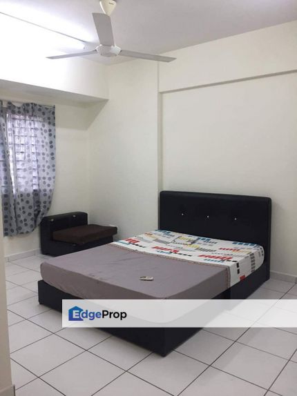 1000sf , 2Car Park , Nice Unit , 3Rooms 2Bath, Selangor, Cheras South