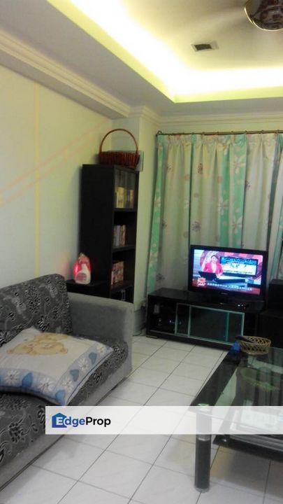 Mentari Condo , Nice location, Hot area ,Big Unit , Kuala Lumpur, Cheras