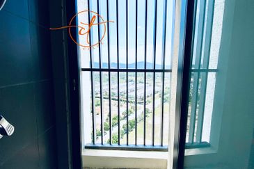 Yale Suite @ Edu Sentral