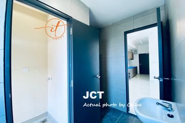 Yale Suite @ Edu Sentral