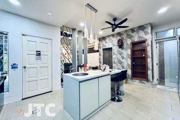 Impian 7, Setia Alam