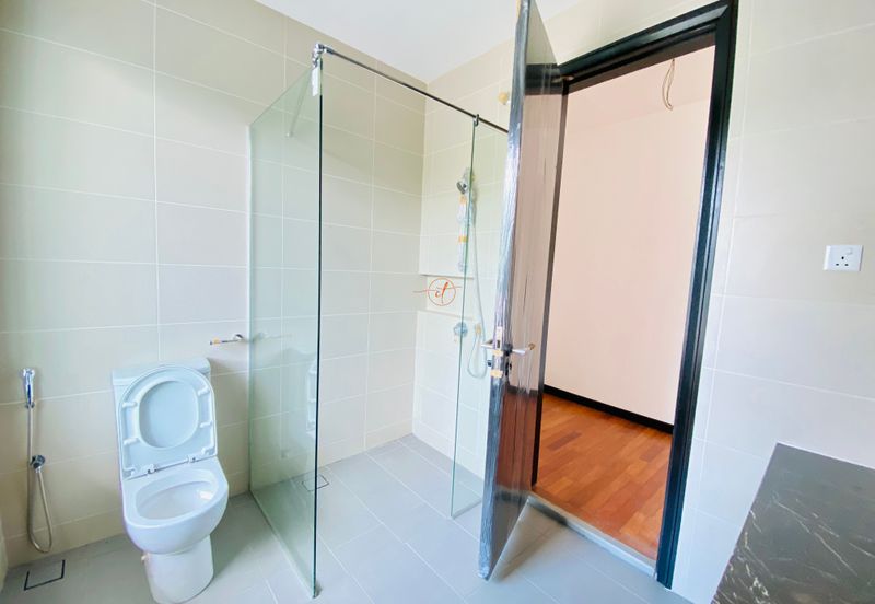 Duta Villa, Setia Alam