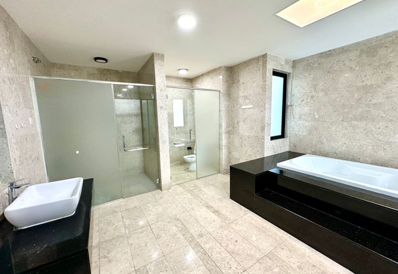 Duta Villa, Setia Alam