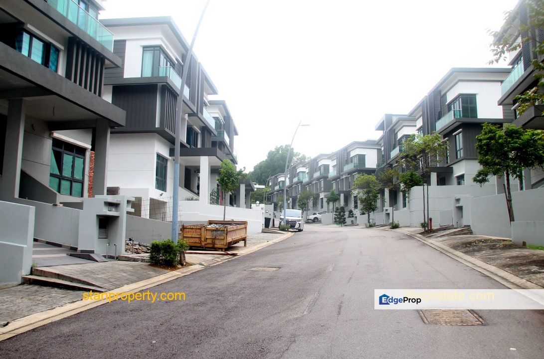 KL Semi D, Kuala Lumpur, Desa Petaling