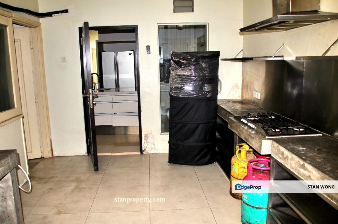 Bungalow Damansara Heights With Big Land, Kuala Lumpur, Damansara Heights