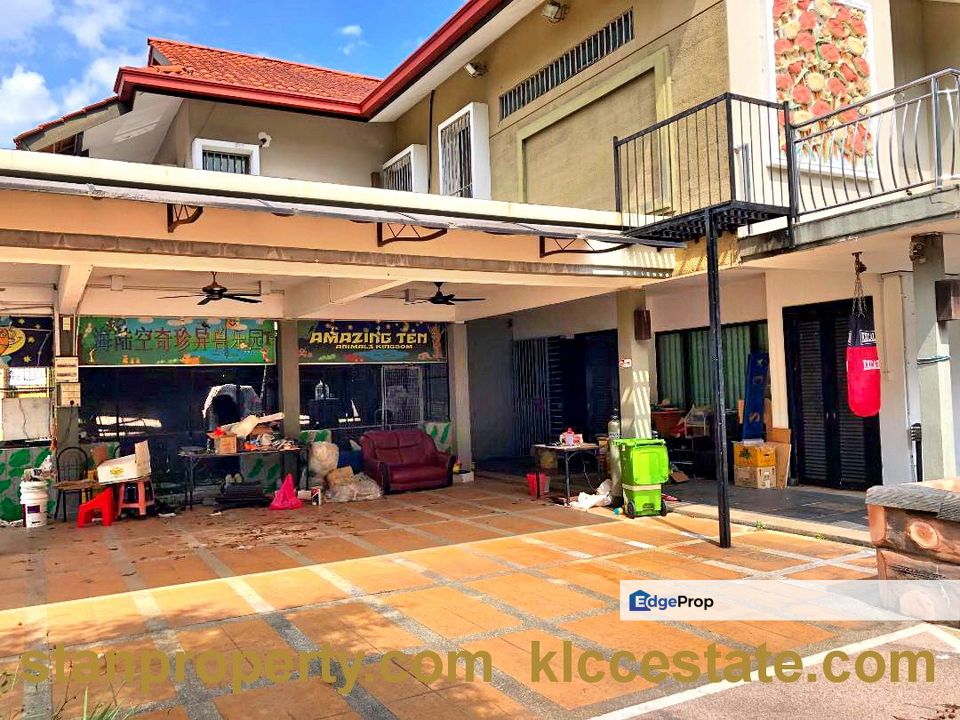 Taman Yarl Bungalow, Kuala Lumpur, Jalan Klang Lama (Old Klang Road)