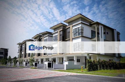 New Completed 3 Storey Superlink With Semi-D Built-Up @ Selayang, Kuala Lumpur, Selayang