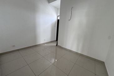 2 storey,corner,brand new,modern outlook