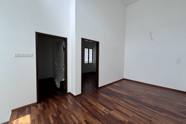 2 storey,corner,brand new,modern outlook