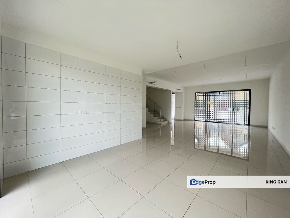 SUPER NICE VIEW UNIT FOR SALE @ BLOSSOM SPRING JADE HILLS., Selangor, Kajang