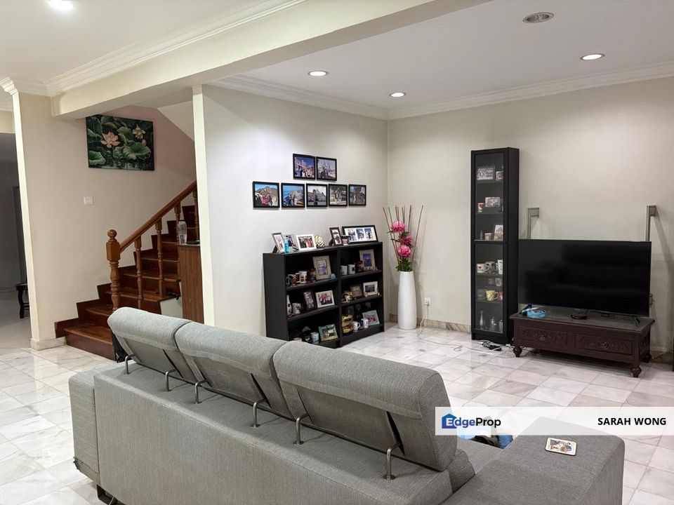 Freehold 2-Storey Linkhouse [Sungai Buloh BRP, Good Condition], Selangor, Sungai Buloh