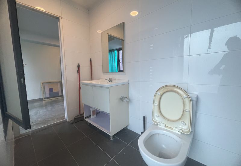 Halo Sunday @ Empire City