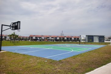 PD - Prima Residensi Port Dickson - Teres 2 - 4bilik 3tandas Lukut Pork Dickson