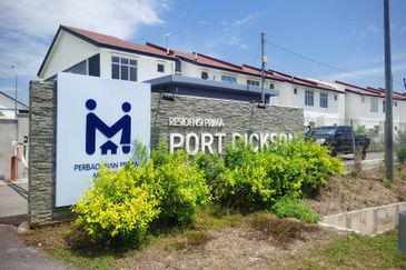 PD - Prima Residensi Port Dickson - Teres 2 - 4bilik 3tandas Port Dickson Lukut