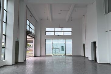{3 Storey Semi-D Factory} Auto Park City, Taman Sains, Jalan Teknologi for SALE