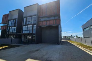 Elmina Business Park