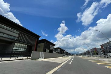 Elmina Business Park