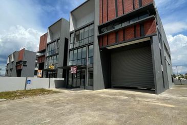 Elmina Business Park