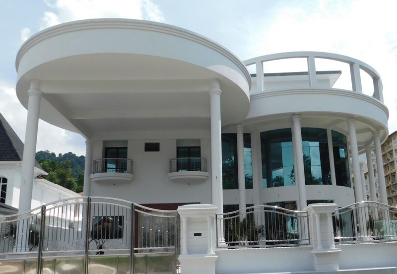 Jalan Bukit Antarabangsa 