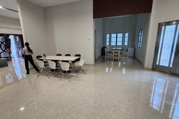 Jalan Bukit Antarabangsa 