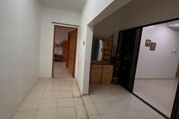 BUNGALOW SEGAMAT KG BERATA