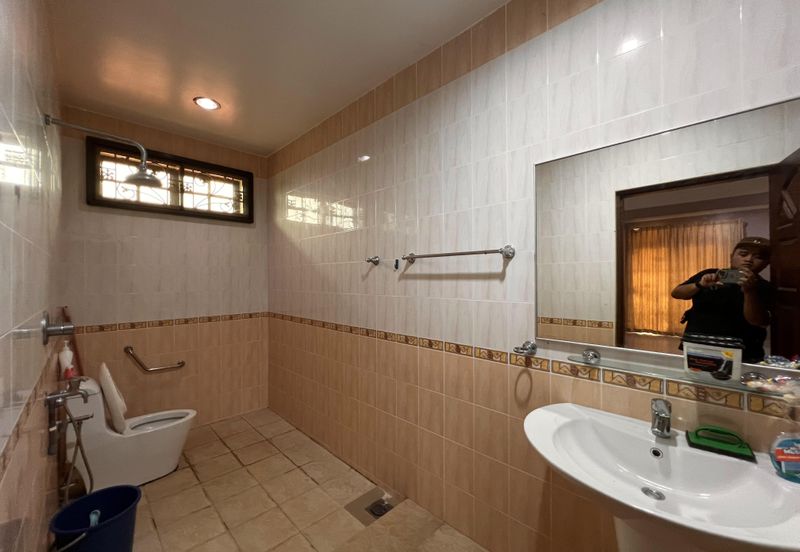 BUNGALOW SEGAMAT KG BERATA