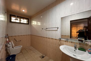 BUNGALOW SEGAMAT KG BERATA