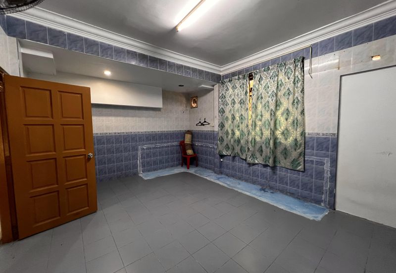 BUNGALOW SEGAMAT KG BERATA