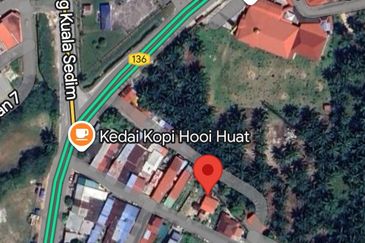 Tanah commercial For SALE / RENT Pekan Sungai Karangan