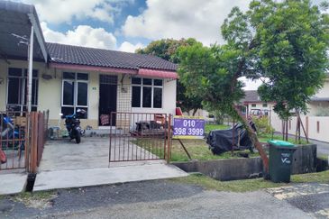 TAMAN LEMBAH IMPIANA