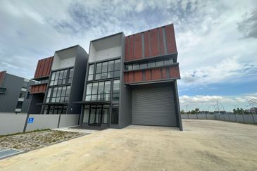 Elmina Business Park