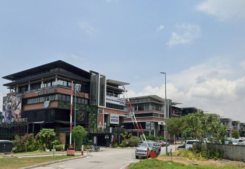 i32 Puchong Industrial Park