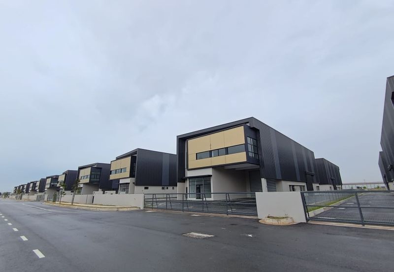 Gateway 16, Bandar Bukit Raja