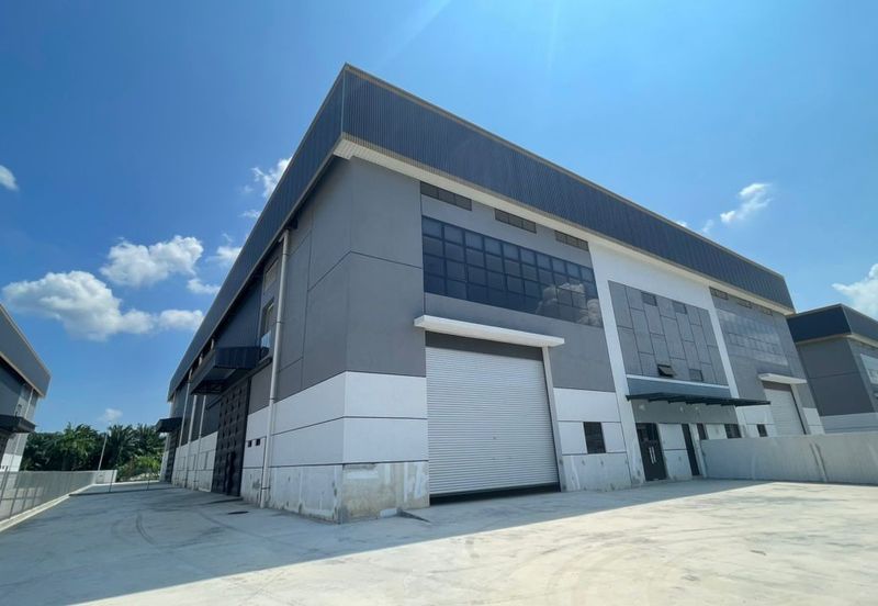 Semi-D Factory for Rent/Sale at KIIP, Jenjarom 