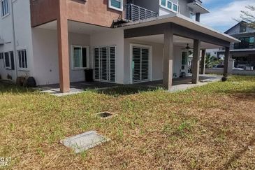2 STORY LINK BUNGALOW FIR SALE @ BANDAR MERU RAYA IPOH
