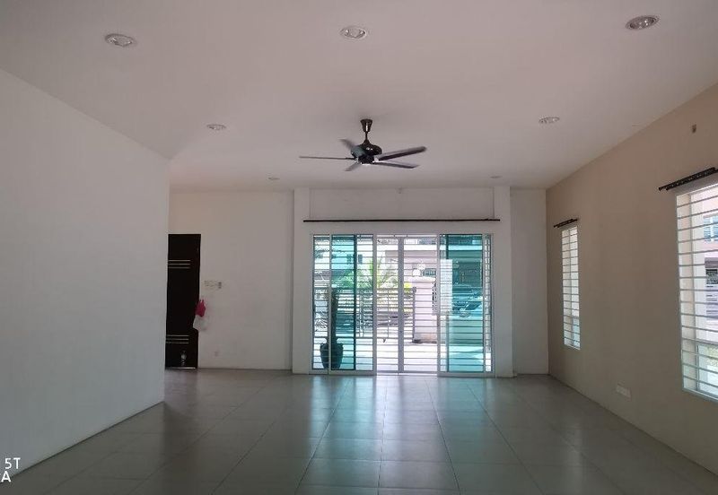 2 STORY LINK BUNGALOW FIR SALE @ BANDAR MERU RAYA IPOH