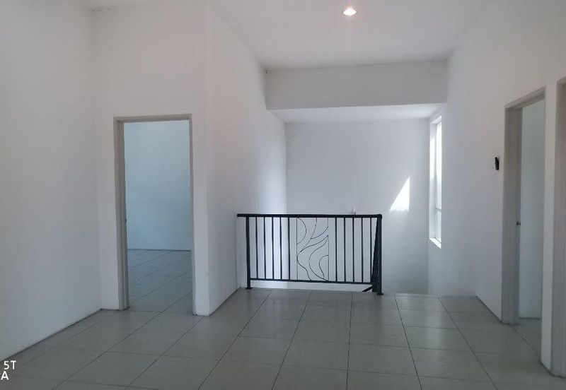 2 STORY LINK BUNGALOW FIR SALE @ BANDAR MERU RAYA IPOH
