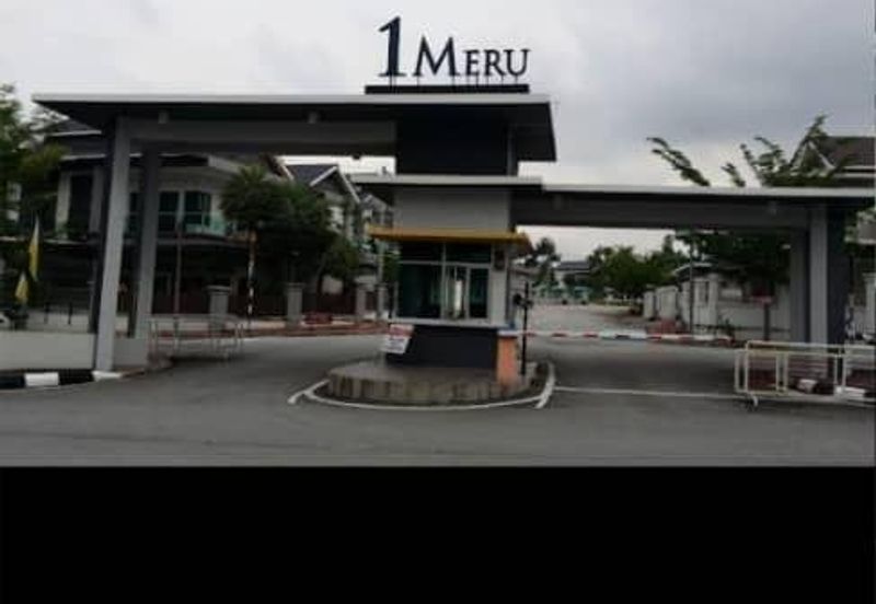 2 STORY LINK BUNGALOW FIR SALE @ BANDAR MERU RAYA IPOH