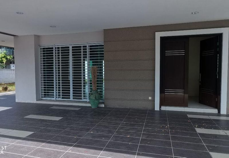 2 STORY LINK BUNGALOW FIR SALE @ BANDAR MERU RAYA IPOH