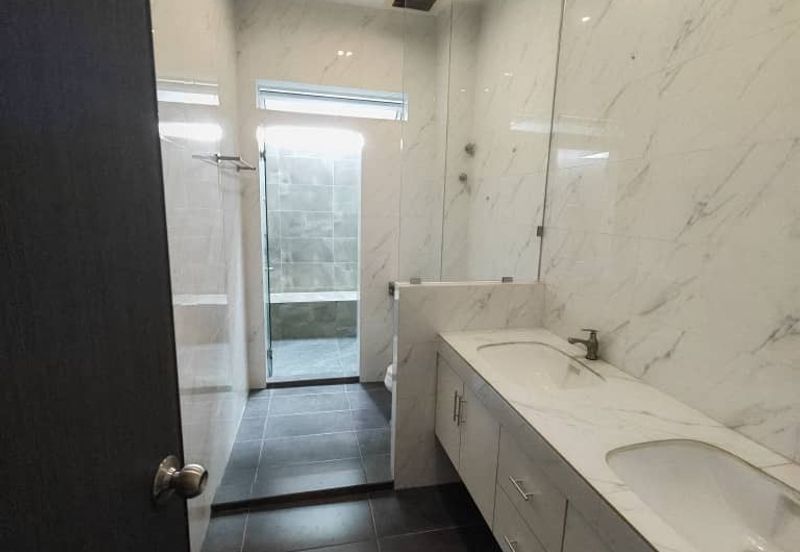 Jln SP 2/16 @ Bandar Saujana Putra