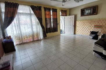 Taman Mawar, Bandar Baru Salak Tinggi