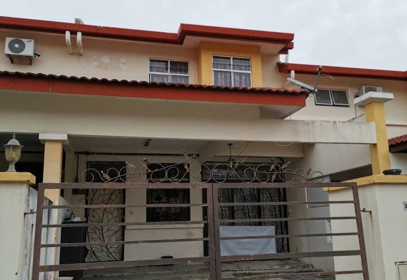 Taman Mawar, Bandar Baru Salak Tinggi