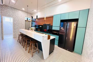 Freehold Gated Guarded Swimming Pool Double Storey House at Cheng Paya Rumput Melaka