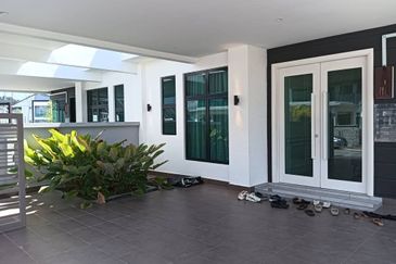 Freehold Rumah Semi D Setingkat Bumi Lot Freehold di area Bertam Cheng Melaka