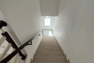 Freehold Kampung 8 Double Storey nr Gajah Berang Kampung 7 Melaka Town