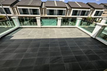 CHENG Freehold Gated Guarded Double Storey Semi D nr Bertam Tanjung Minyak Cheng Melaka