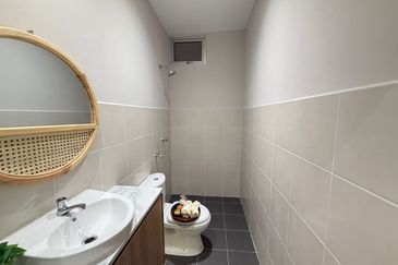 LABU area Seremban Town RM2xxk 3bedroom Condominium Strategic Location nr Labu Lobak Seremban Gateway Seremban